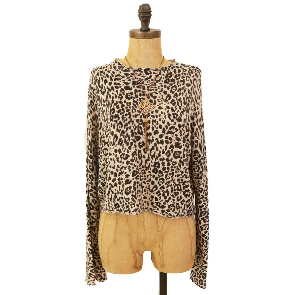 Olivaceous Crop Thin Sweater Top Size S Raglan Long Sleeve Cheetah Print EUC B49